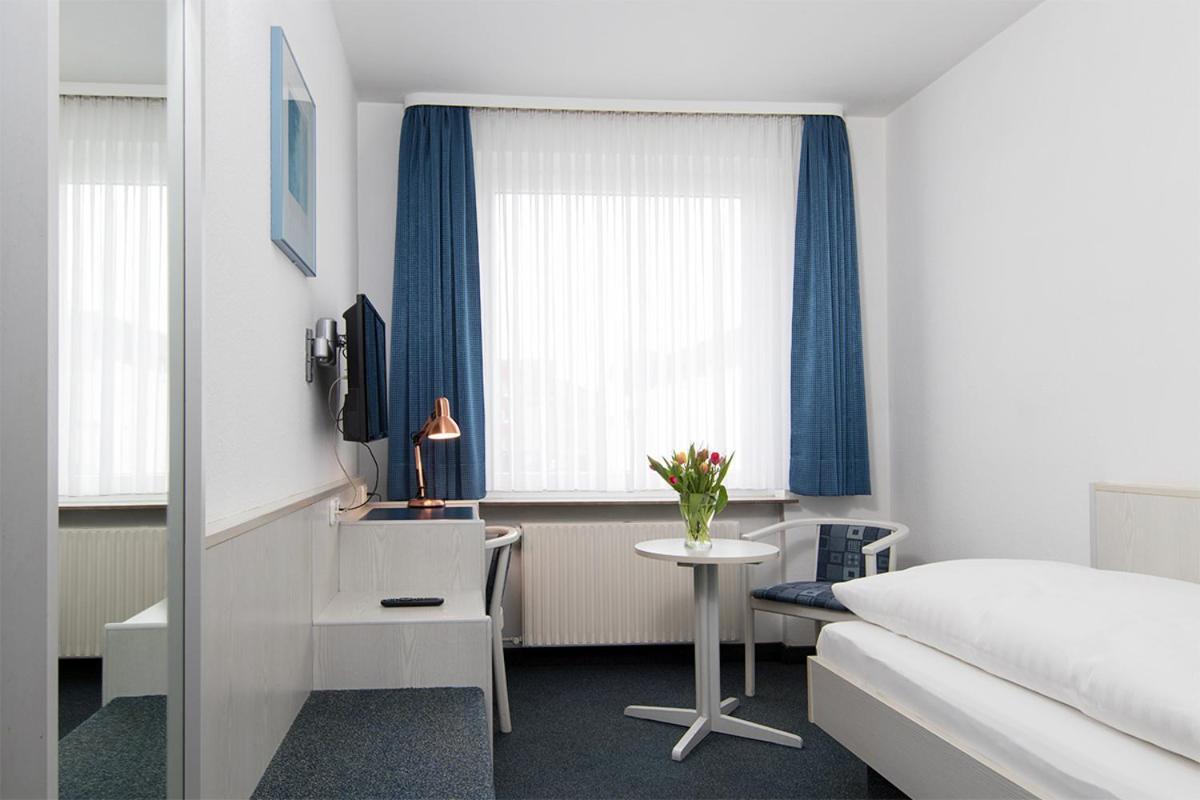 Hotel Rennschuh Gottingen Ngoại thất bức ảnh