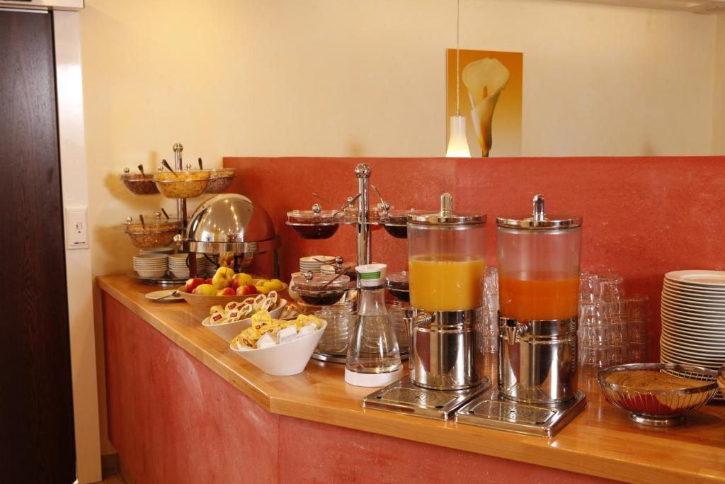 Hotel Rennschuh Gottingen Ngoại thất bức ảnh